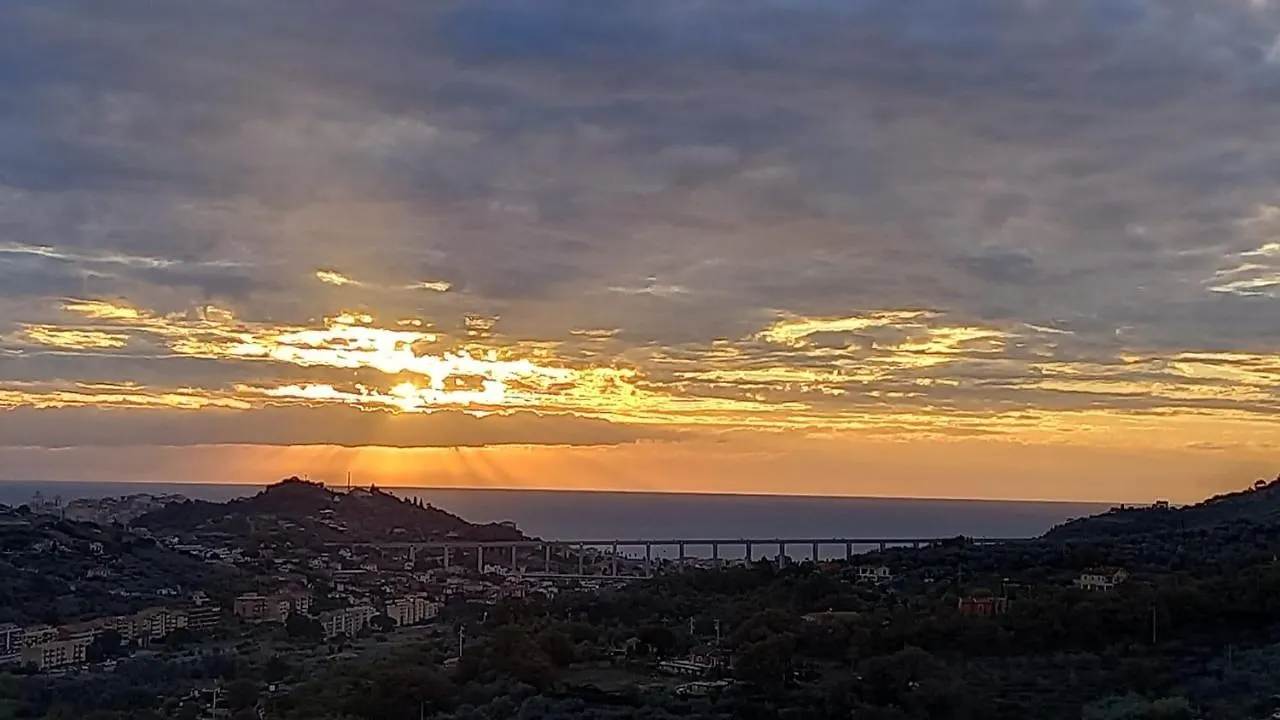 Casetta Da Marisa Imperia 0*,  Italy